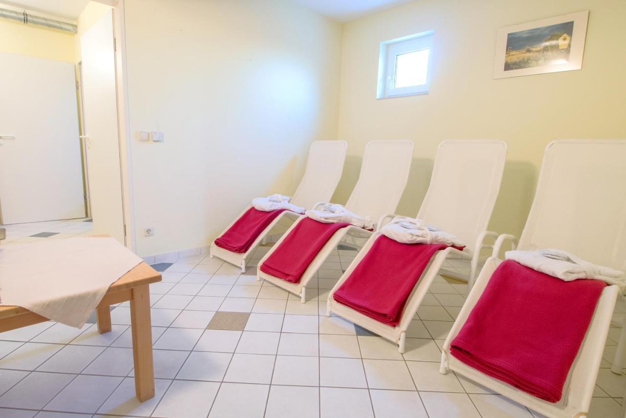 Residenz Am Strand Wohnung 2-44 Цингст Екстер'єр фото